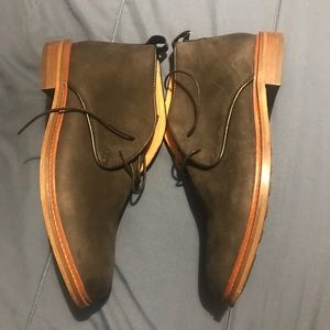 Black chukka boots